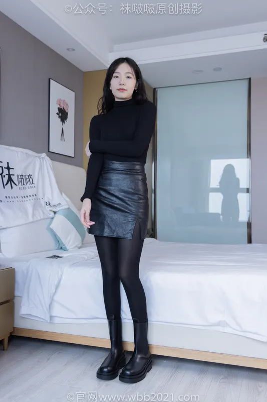 [BoBoSocks袜啵啵] NO.501 小甜豆-短靴、长靴、厚黑丝（花絮版） - BoBoSocks袜啵啵